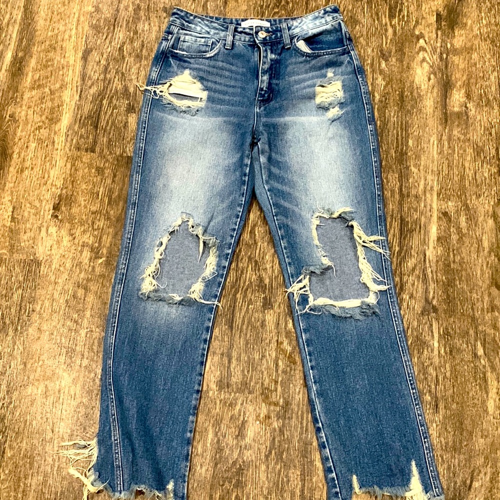 Flying monkey size 26 distressed jeans